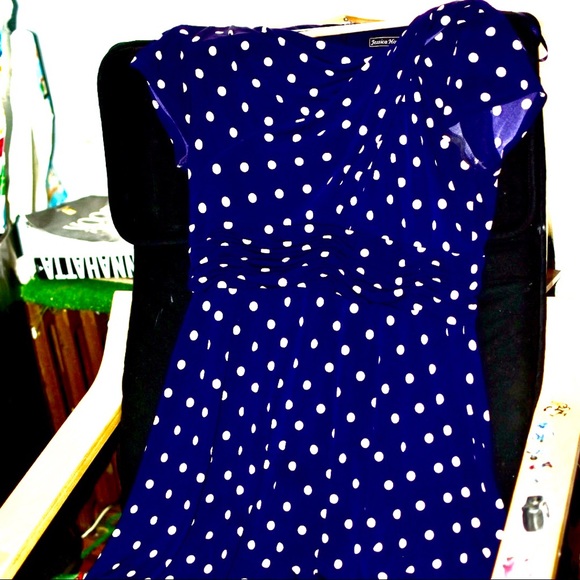 Gorgeous purple silky polka dot midi dress, 14 - Picture 7 of 7